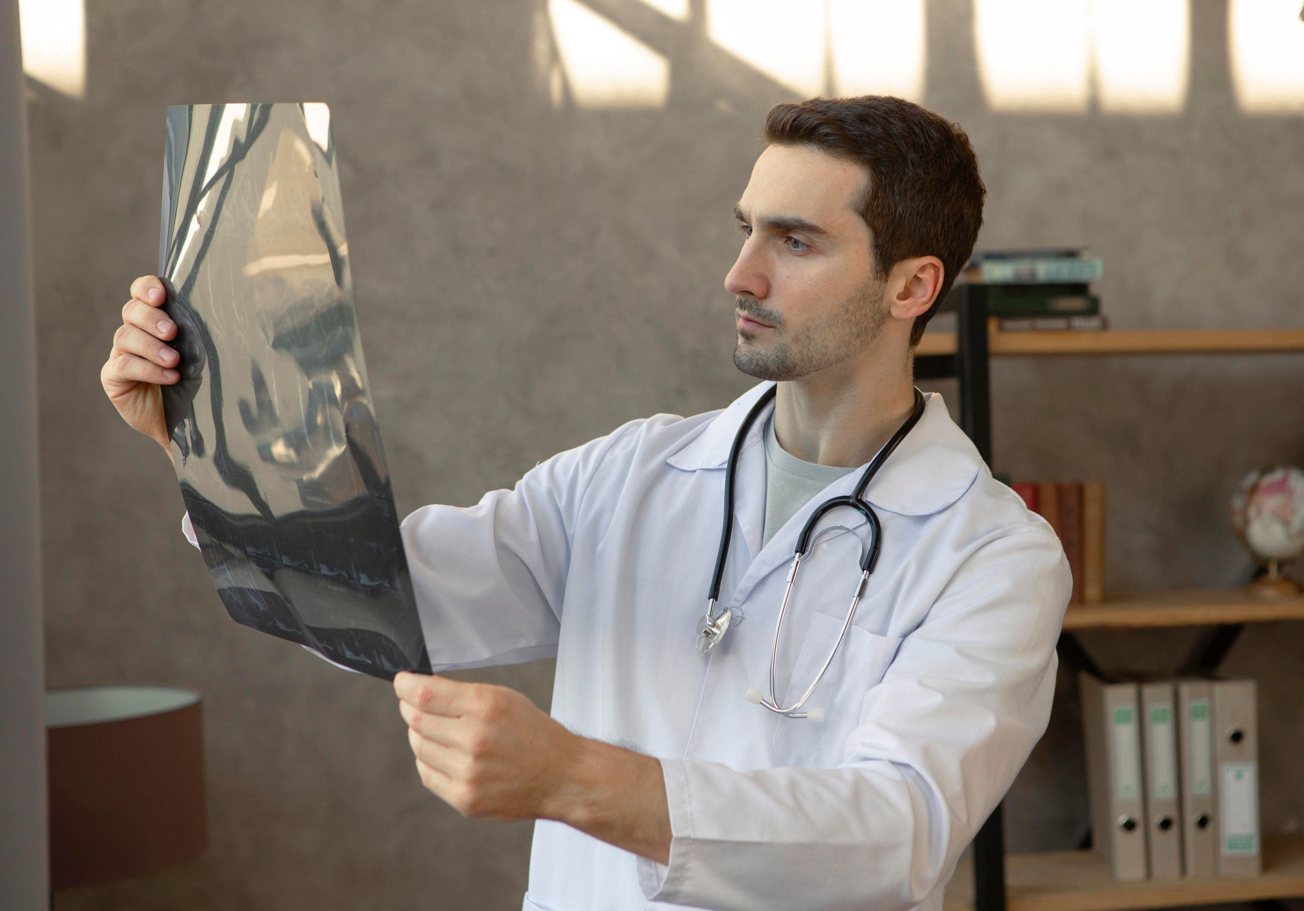 Médico traumatólogo cerca de ti